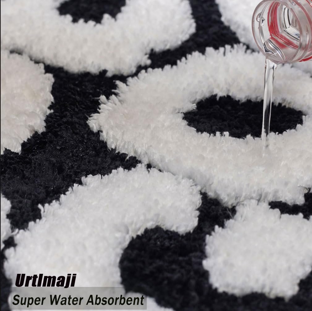 "You Look Good" Bath Mat, photo 5