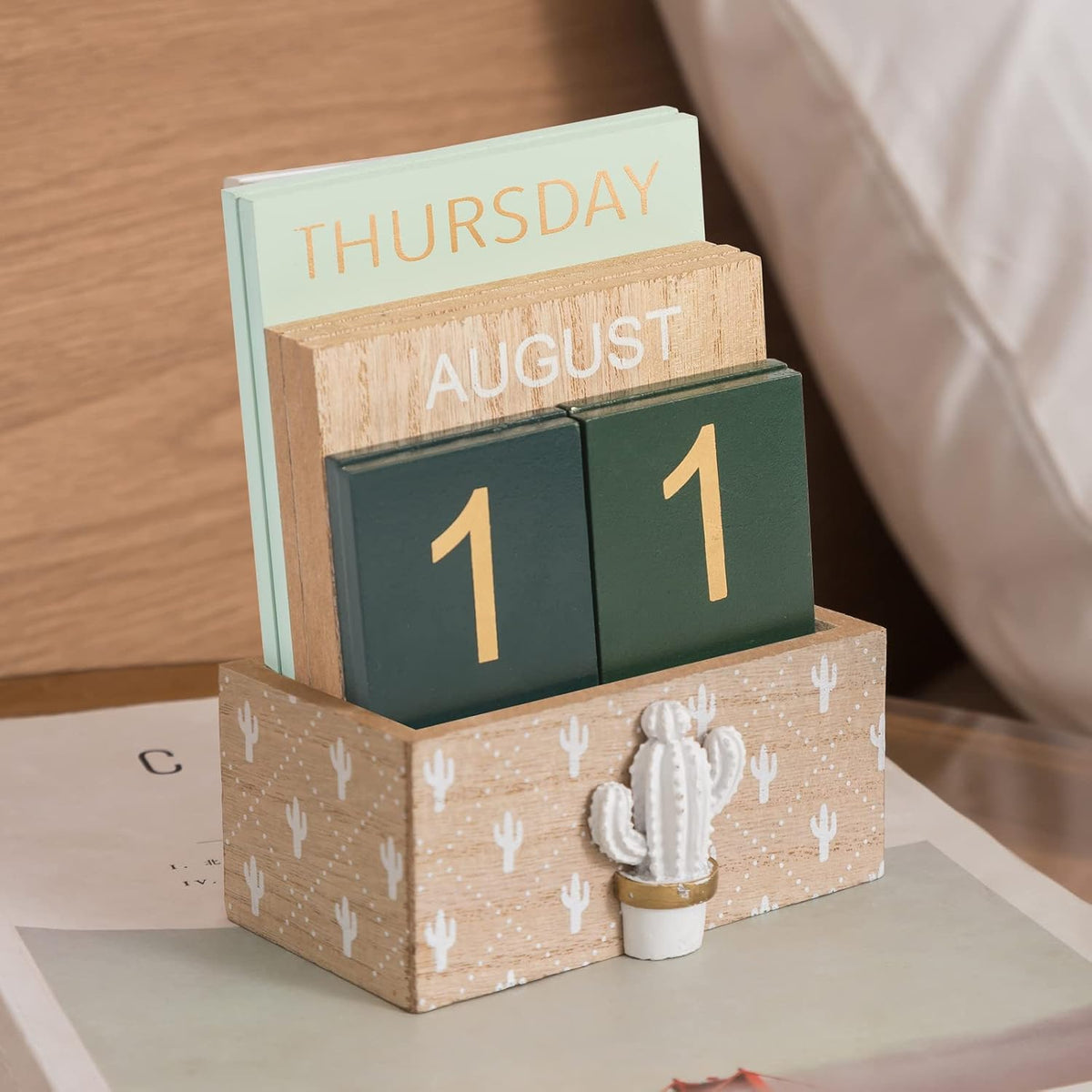 Wooden Perpetual Desk Calendar, photo 3